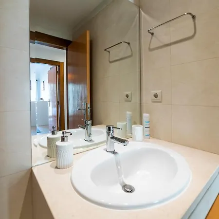 Apartment Do Vale T2 Com Piscina Albufeira